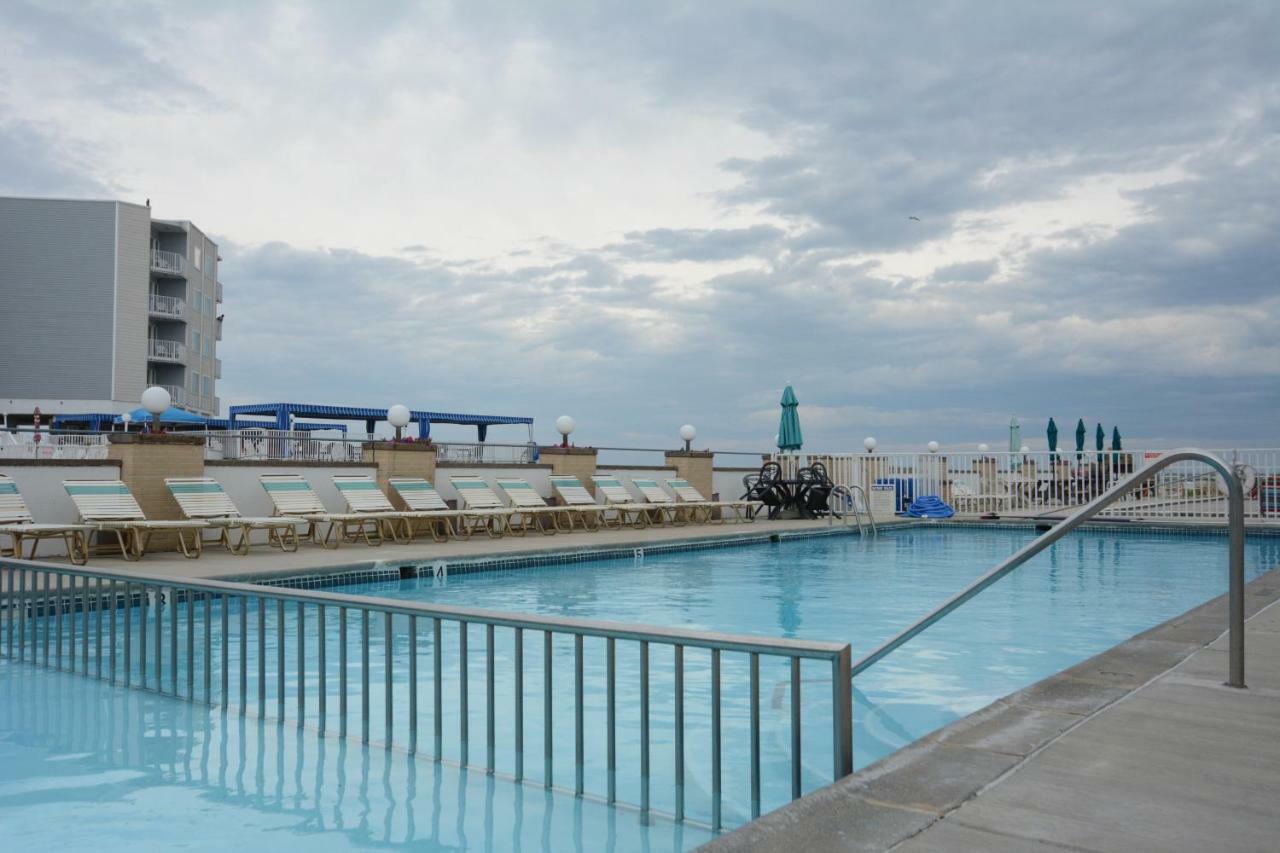 Villa Nova Motel Уайлдууд Крест Екстериор снимка
